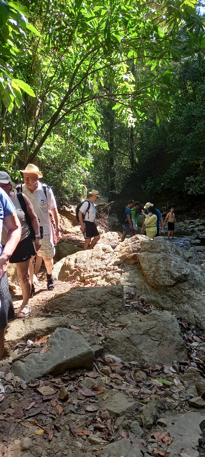 senderismo embera